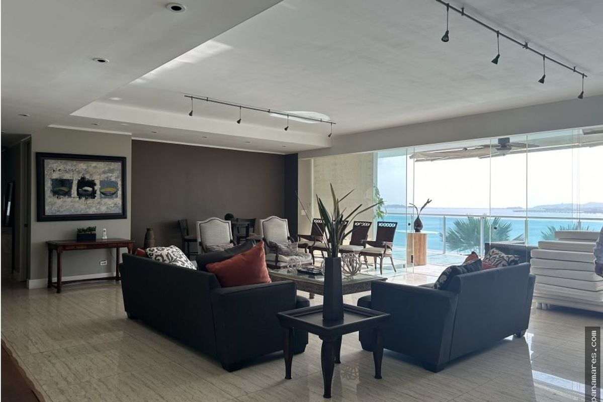Aquamare Torre A - Punta Pacifica — Apartamento en Venta