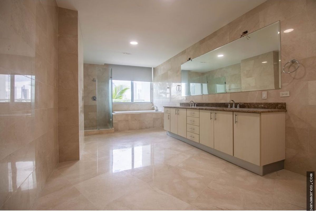 PH Miradores - Paitilla - Linea Blanca — Penthouse en Alquiler