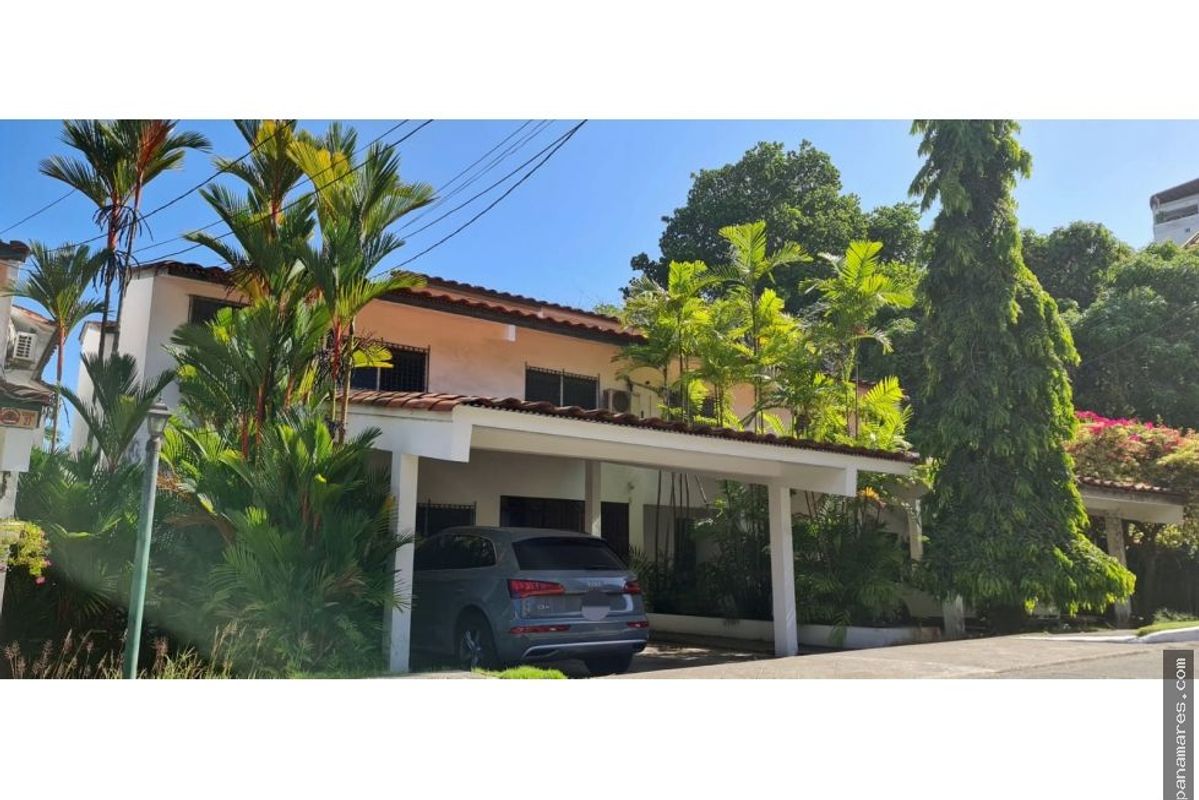 El Cangrejo - Bella Vista - Comunidad Con Garita — Casa en Venta
