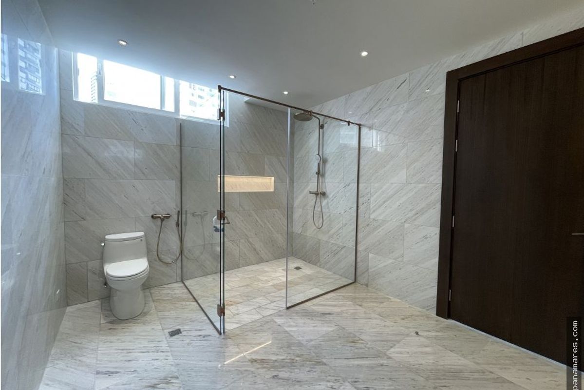 PH The Towers - Paitilla - Vista Al Mar - Linea Blanca — Penthouse en Alquiler