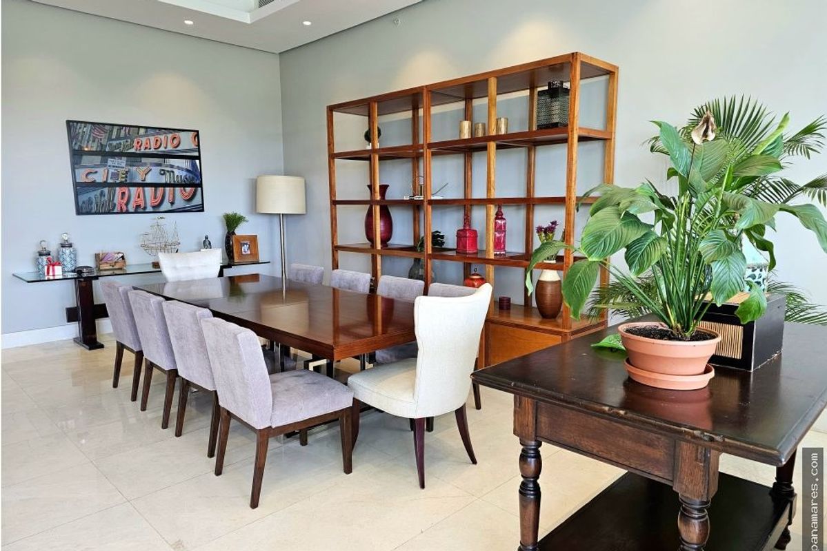 Exclusivo Apartamento En El PH La Loma - Santa Maria — Penthouse en Venta