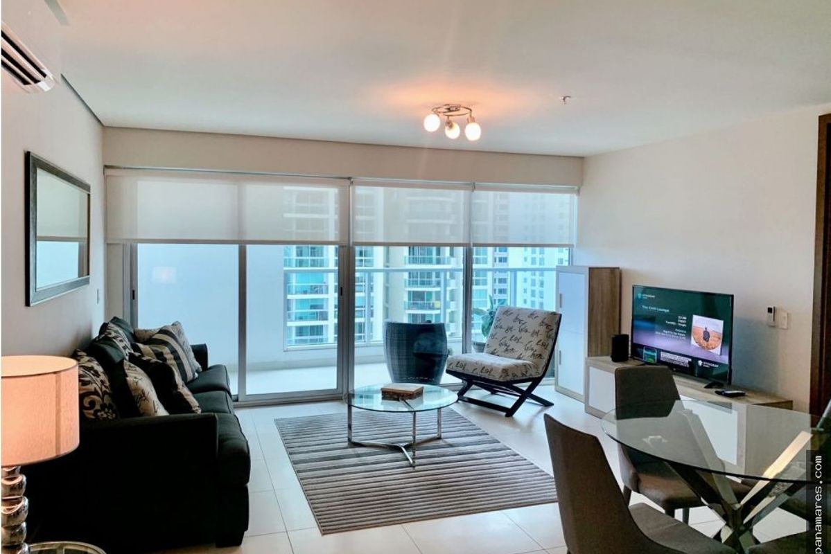 Parkside En Costa Del Este - Amoblado Y Equipado — Apartamento en Venta
