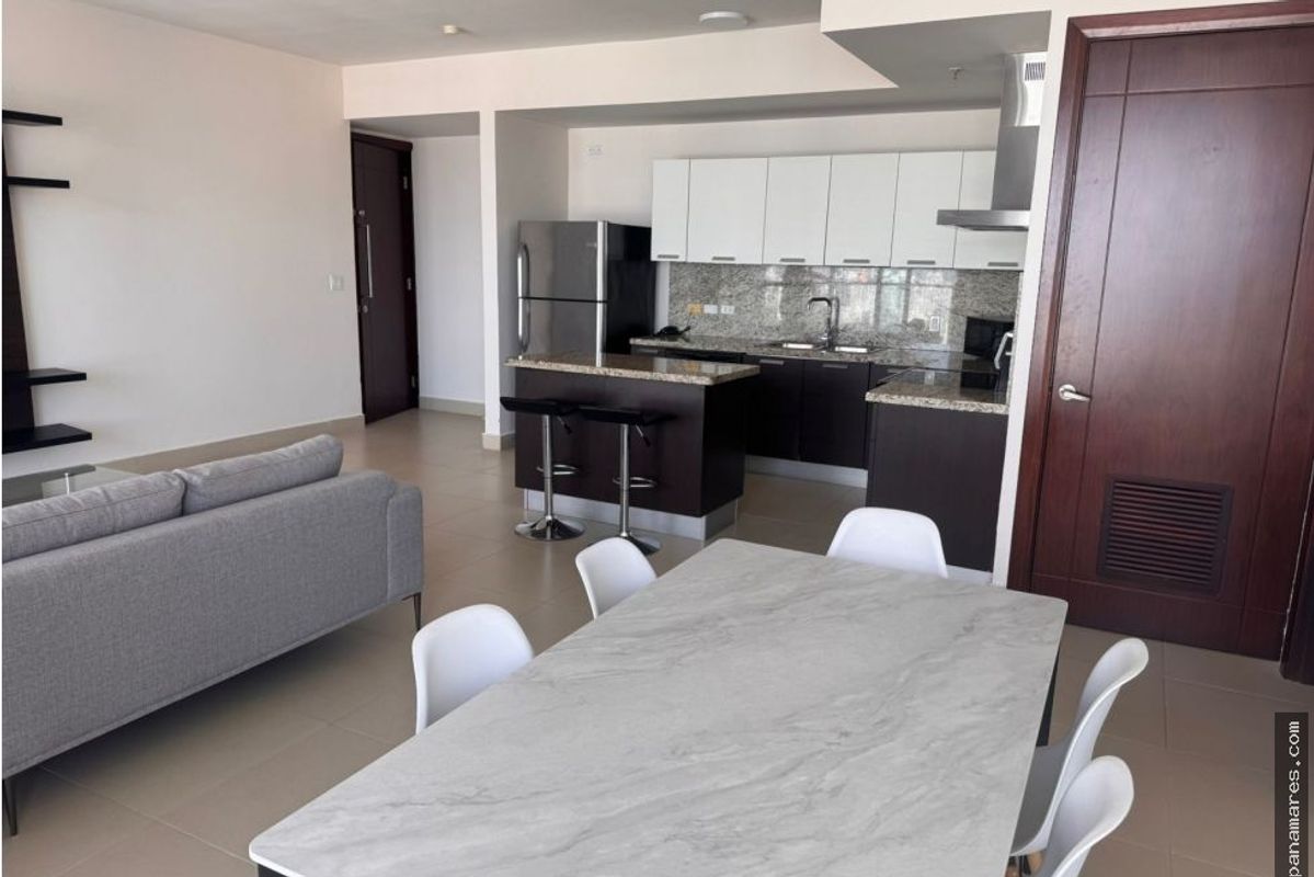 PH Oceanaire - Punta Pacifica - Piso Alto — Penthouse en Venta
