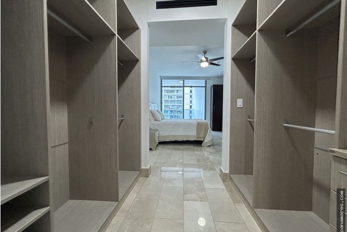 PH Grand Tower - Punta Pacifica - Amoblado — Penthouse en Alquiler