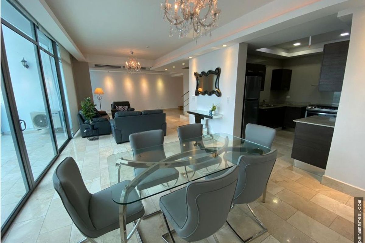 Modelo Tipo Duplex - PH Grand Tower - Amoblado — Penthouse en Venta