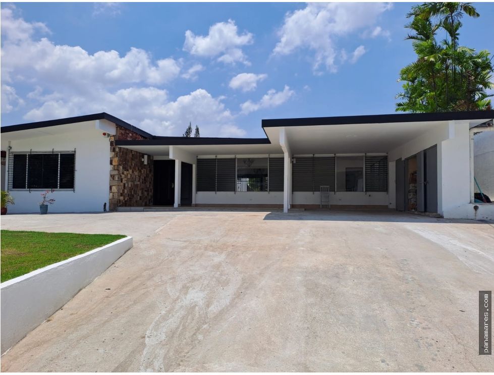 Remodelada En San Francisco - Loma Alegre — Casa en Alquiler