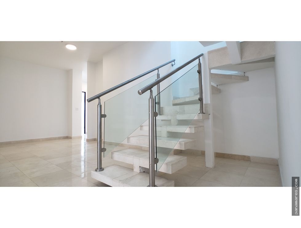 Remate Penthouse En Punta Pacifica - 2 Pisos Completos Frente Al Mar — Penthouse en Venta
