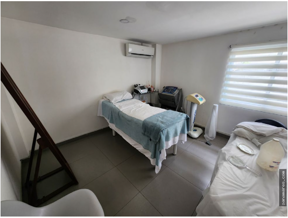 Comercial En San Francisco - Calle 71 — Casa en Venta