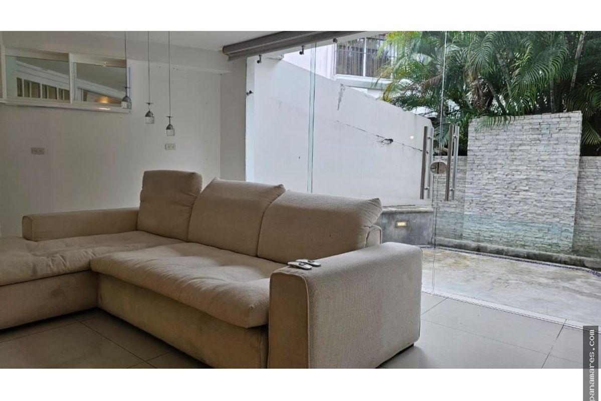 El Hexagono - Altos Del Golf - San Francisco — Casa en Venta