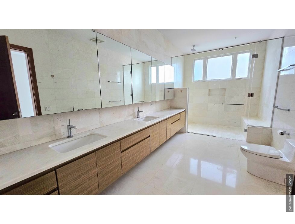 Exclusivo Apartamento En PH La Loma - Santa Maria — Penthouse en Venta