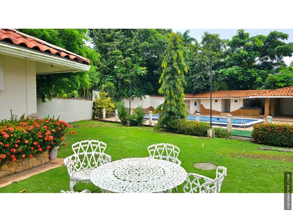El Hexagono - Altos Del Golf - San Francisco — Casa en Venta