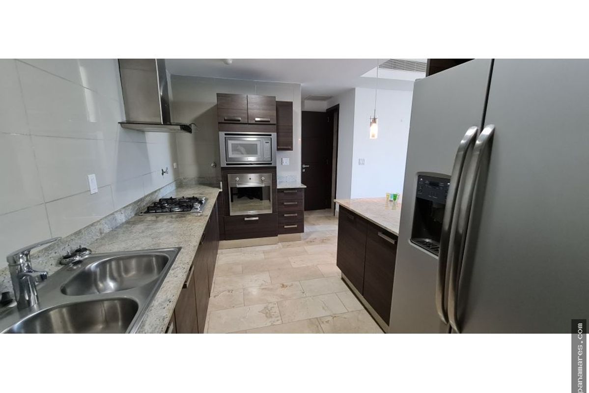 Opportunity! Grand Tower - Punta Pacifica — Apartment for Sale