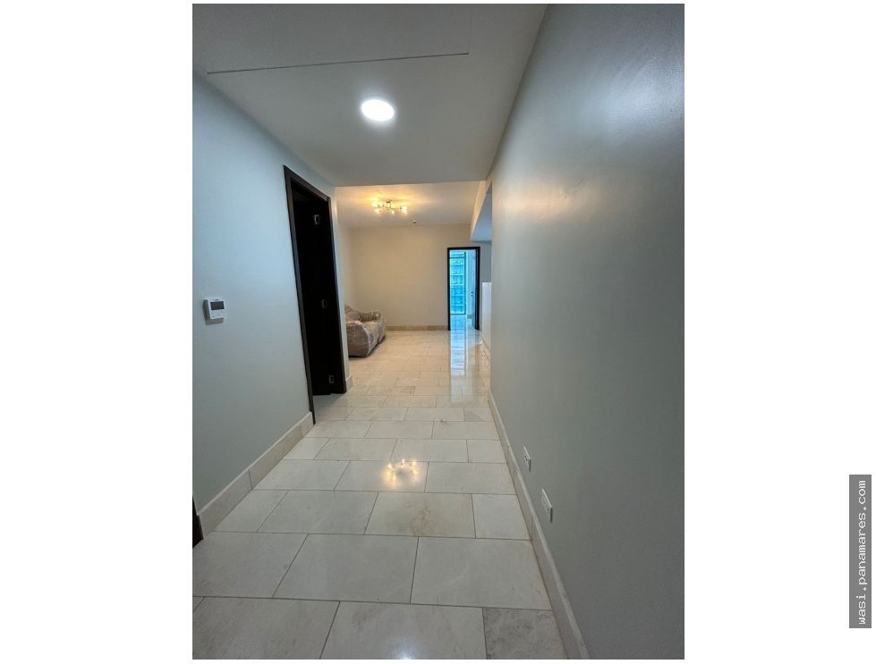 PH Grand Tower - Modelo E Vista Al Mar - Punta Pacifica — Apartamento en Alquiler