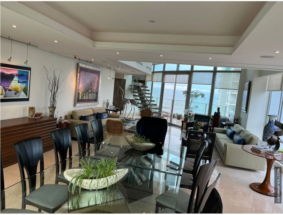 Hermoso Duplex En El PH Blue Bahia - Punta Pacifica — Penthouse en Venta