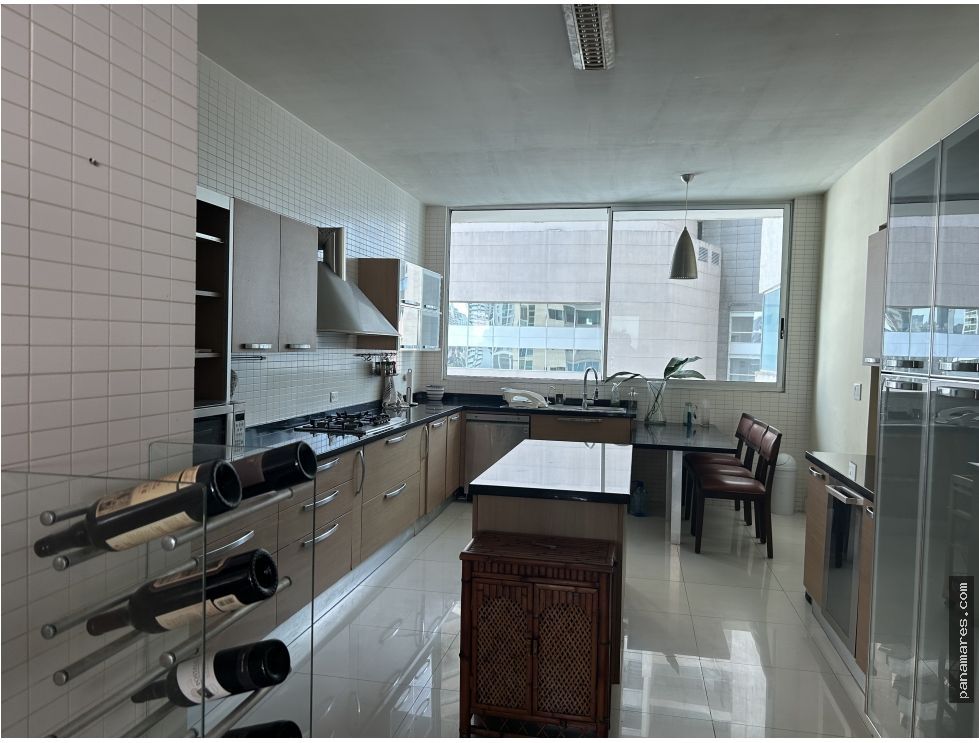 Aquamare Torre A - Punta Pacifica — Apartamento en Venta