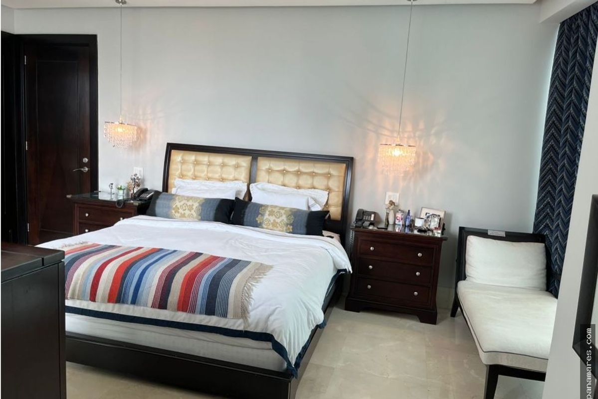 Hermoso Duplex En El PH Blue Bahia - Punta Pacifica — Penthouse en Venta