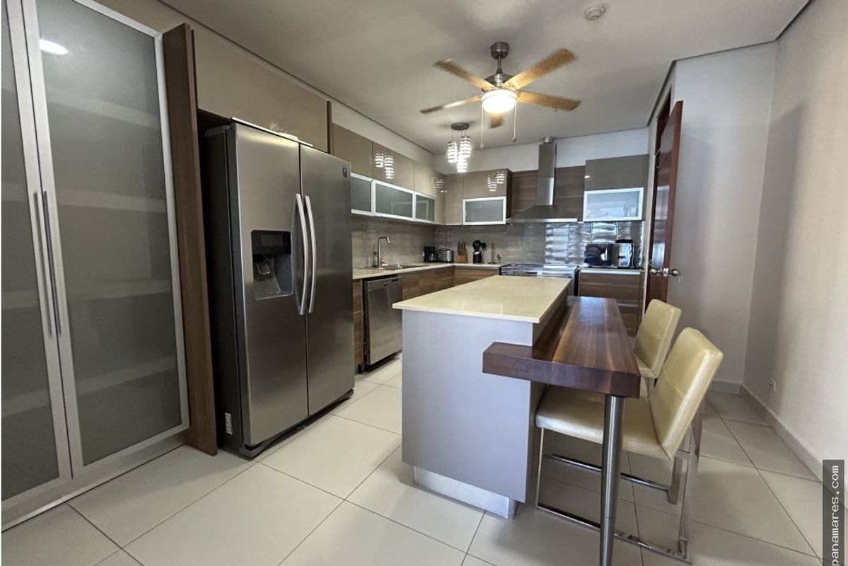 PH Marbella 47 - Marbella - Amoblado — Penthouse en Alquiler