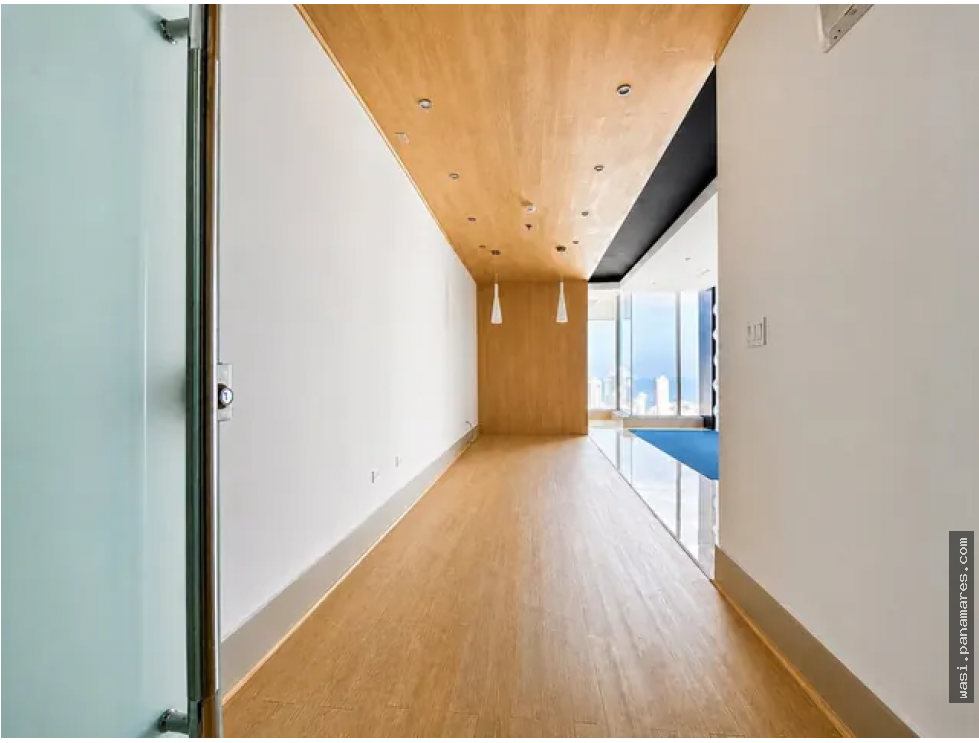 Torre Bicsa — Oficina en Venta