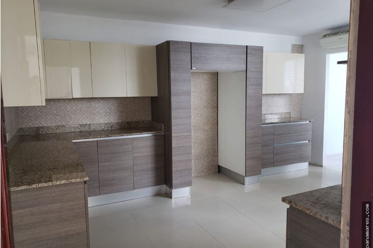 Coco Palace - Coco Del Mar - San Francisco — Apartamento en Venta