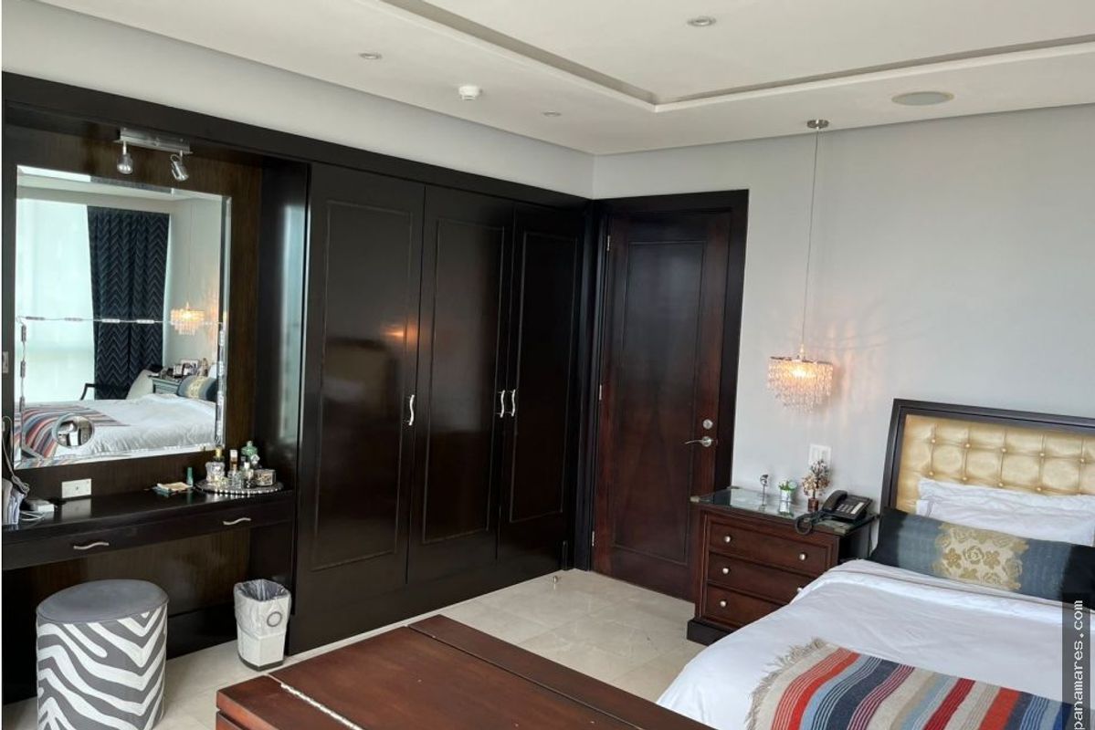 Hermoso Duplex En El PH Blue Bahia - Punta Pacifica — Penthouse en Venta