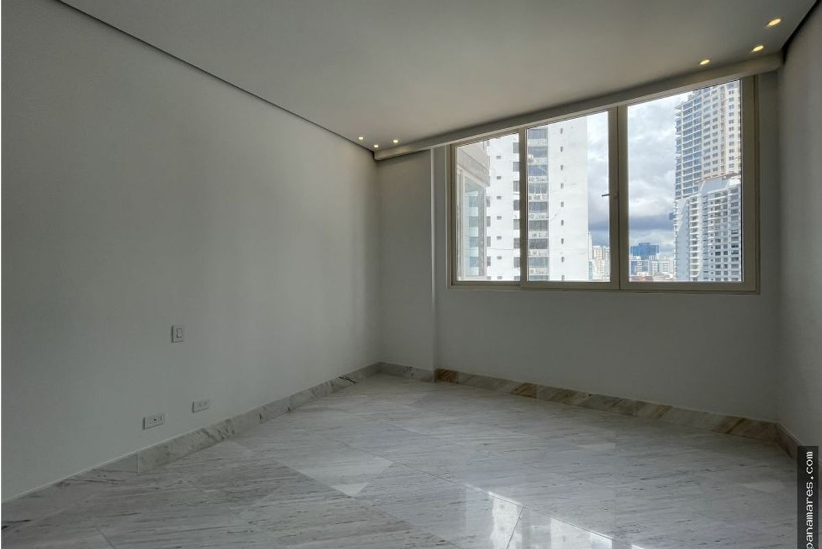 PH The Towers - Paitilla - Vista Al Mar - Linea Blanca — Penthouse en Alquiler