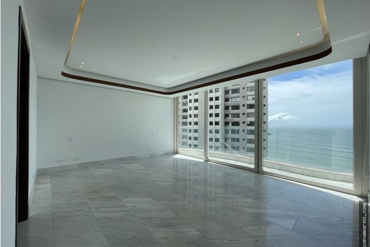 PH The Towers - Paitilla - Vista Al Mar - Linea Blanca — Penthouse en Alquiler