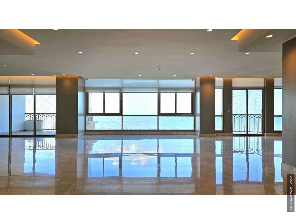 Pacific Point -  Punta Pacifica — Apartaestudio en Venta