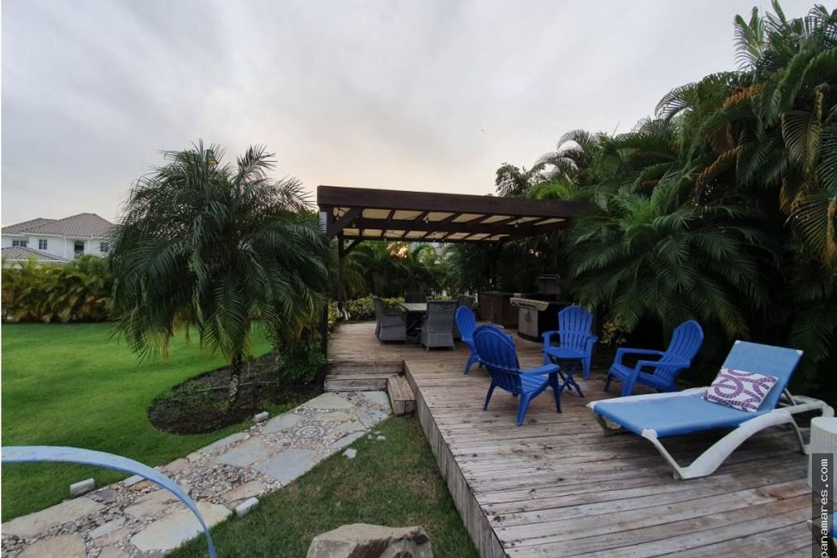 Villa En Bijao Beach Club And Residences — Casa de Playa en Venta