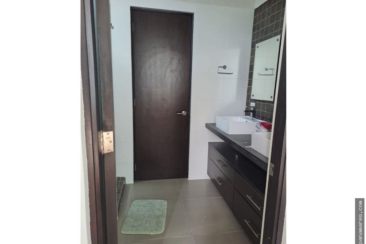 Rio Mar - San Carlos (playas) — Apartamento en Venta