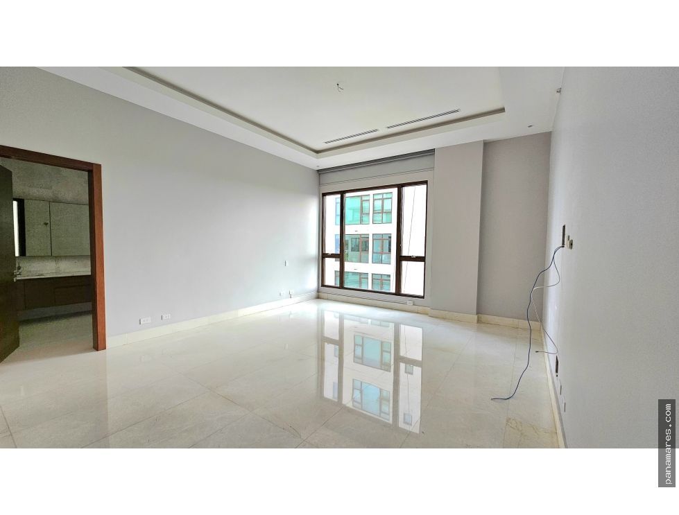 Exclusivo Apartamento En PH La Loma - Santa Maria — Apartamento en Venta