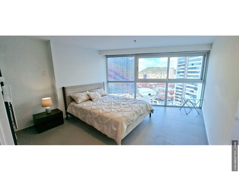 PH Yacht Club - Avenida Balboa - Amoblado — Penthouse en Alquiler