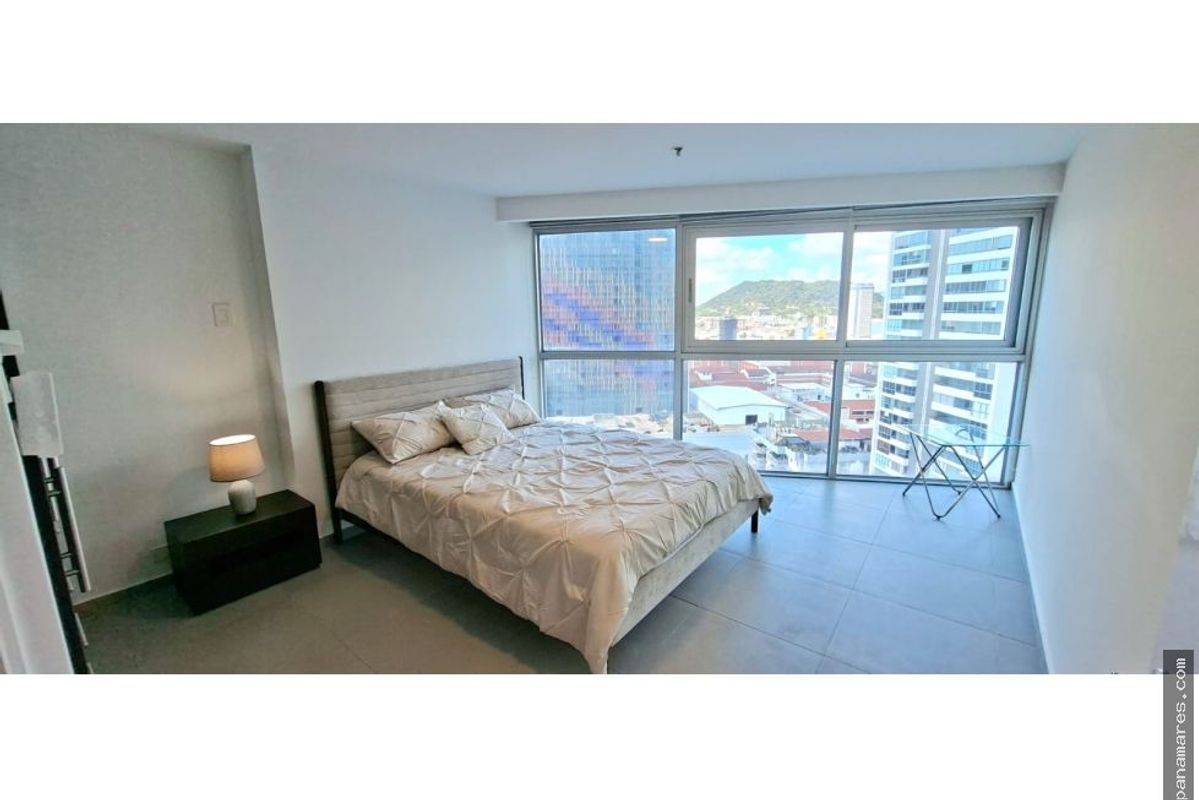 PH Yacht Club - Avenida Balboa - Amoblado — Penthouse en Alquiler