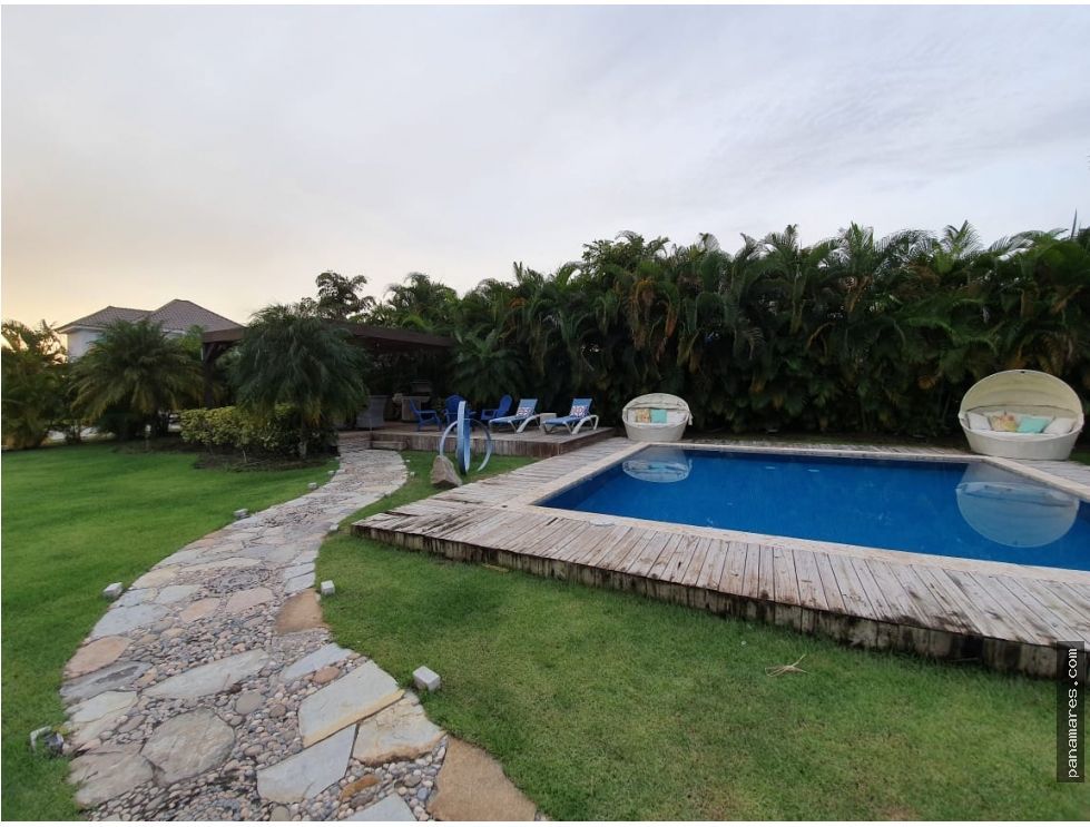 Villa En Bijao Beach Club And Residences — Casa de Playa en Venta