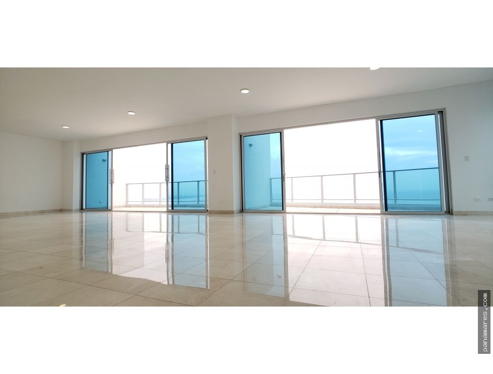 Remate Penthouse En Punta Pacifica - 2 Pisos Completos Frente Al Mar — Penthouse en Venta