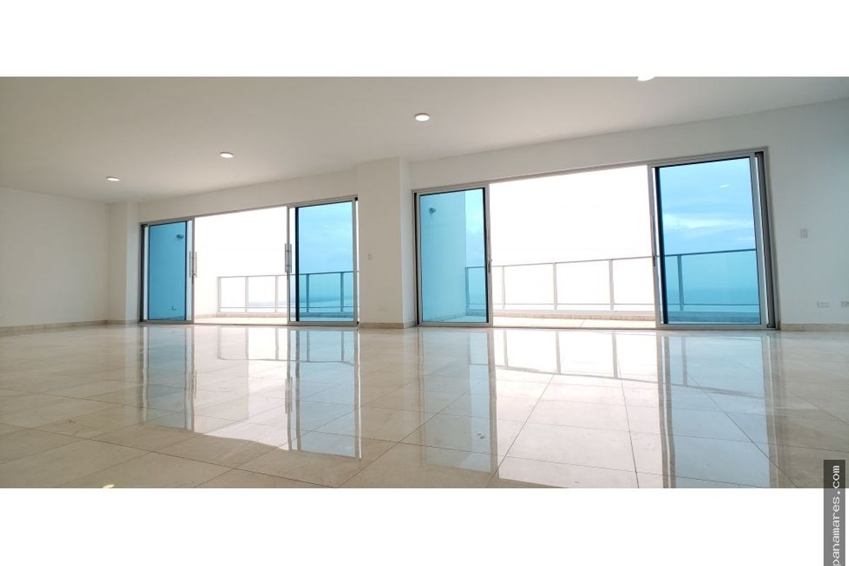 Remate Penthouse En Punta Pacifica - 2 Pisos Completos Frente Al Mar — Penthouse en Venta