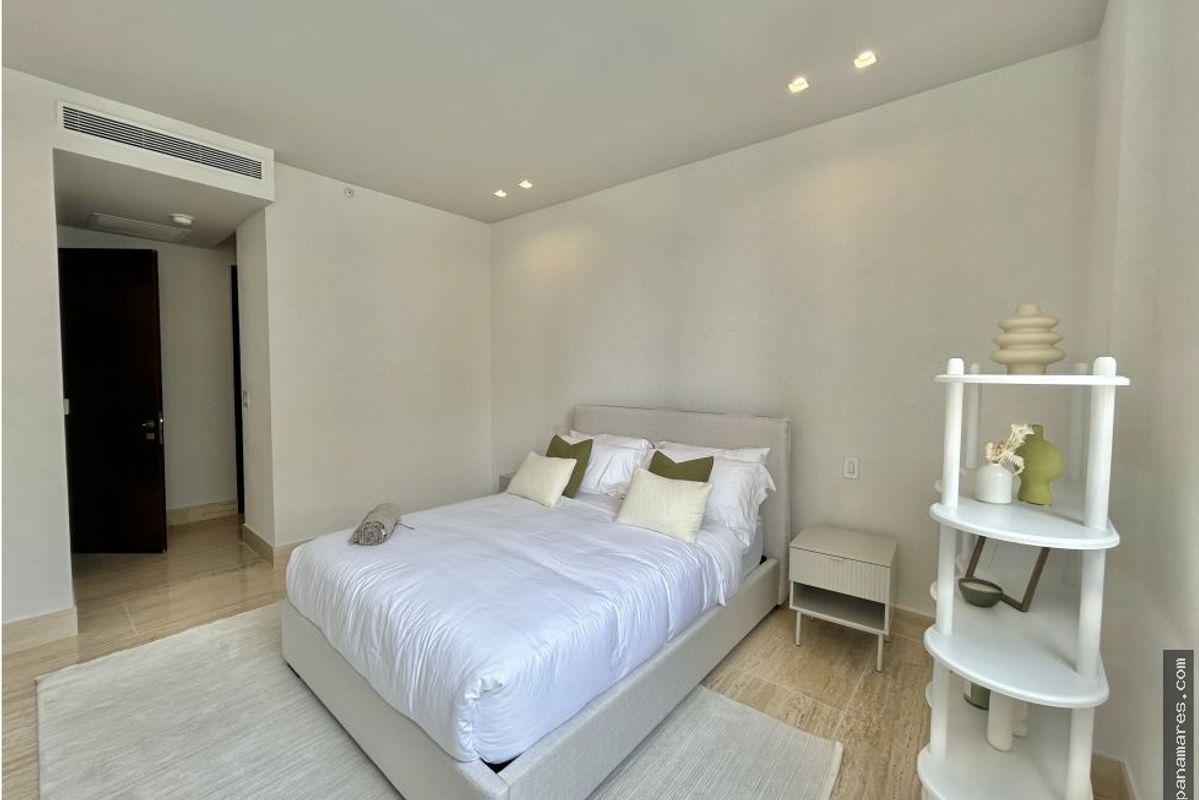 PH The Towers - Paitilla - Amoblado — Penthouse en Venta
