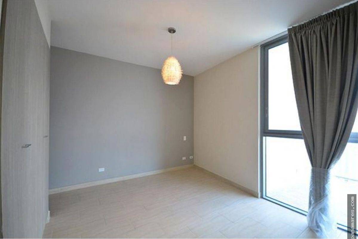 Grand Tower - Punta Pacifica — Apartamento en Venta