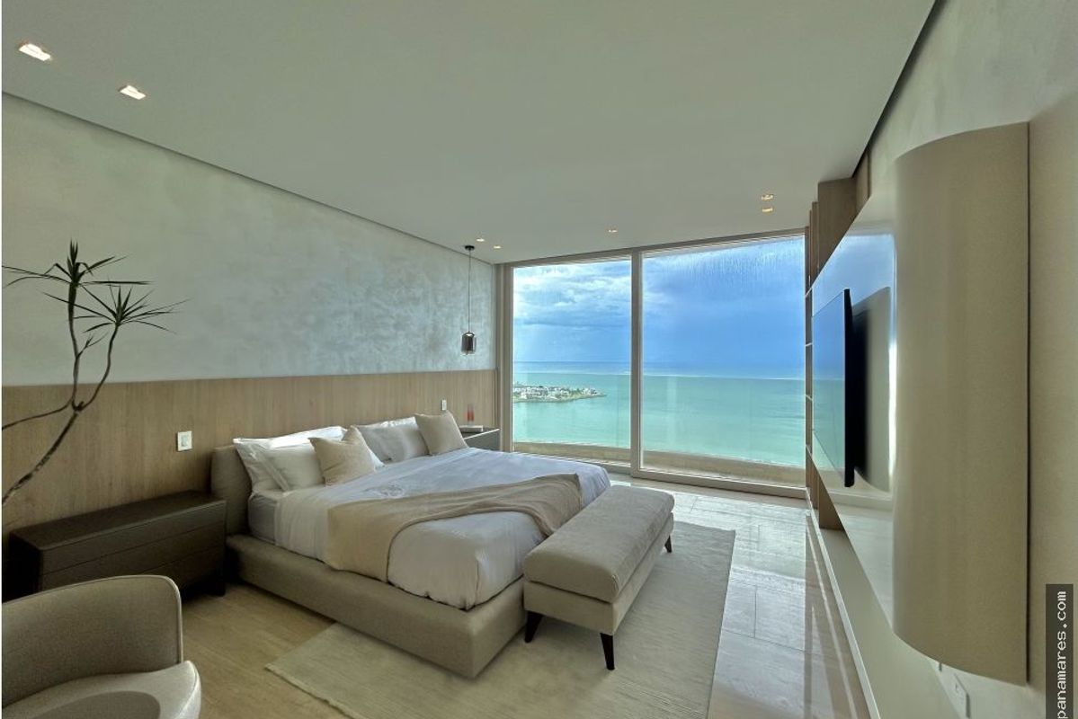 PH The Towers - Paitilla - Amoblado — Penthouse en Venta