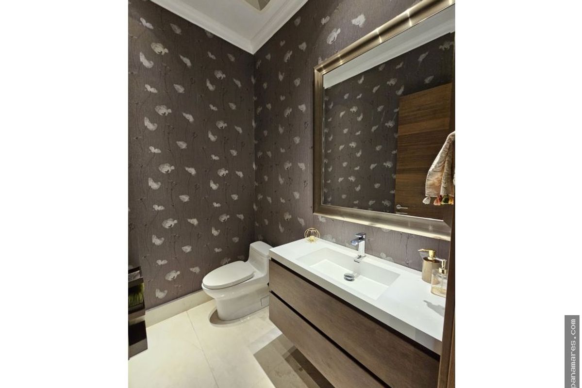 Exclusivo Apartamento En El PH La Loma - Santa Maria — Penthouse en Venta