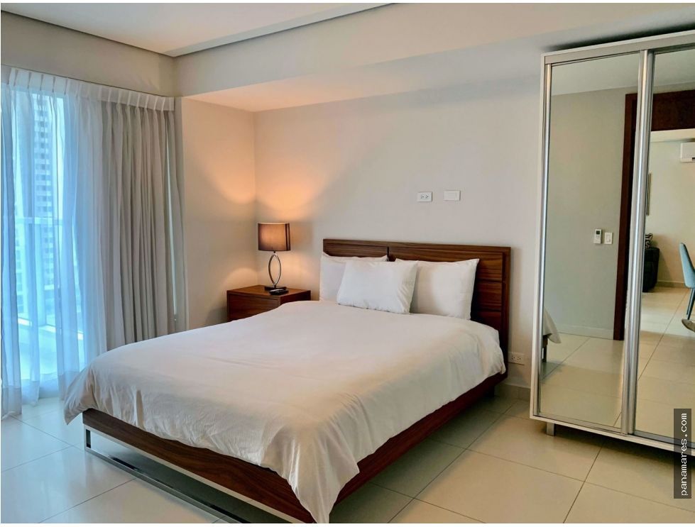 Parkside En Costa Del Este - Amoblado Y Equipado — Apartamento en Venta