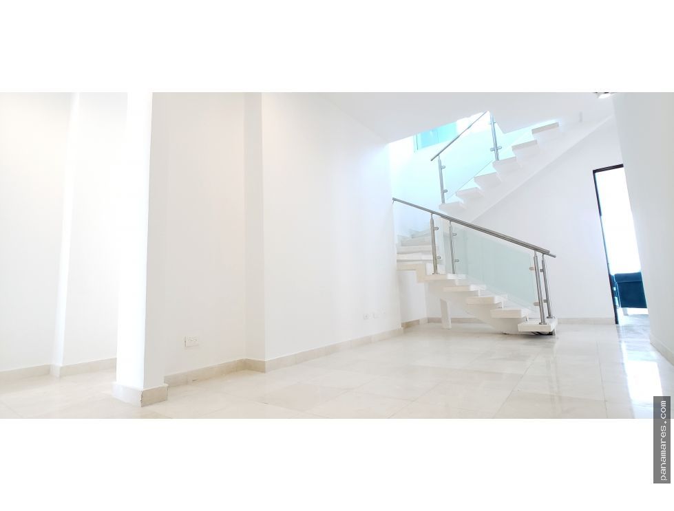 Remate Penthouse En Punta Pacifica - 2 Pisos Completos Frente Al Mar — Penthouse en Venta