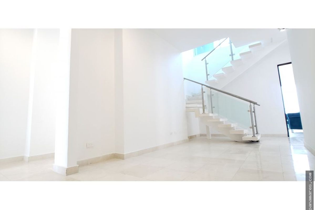 Remate Penthouse En Punta Pacifica - 2 Pisos Completos Frente Al Mar — Penthouse en Venta