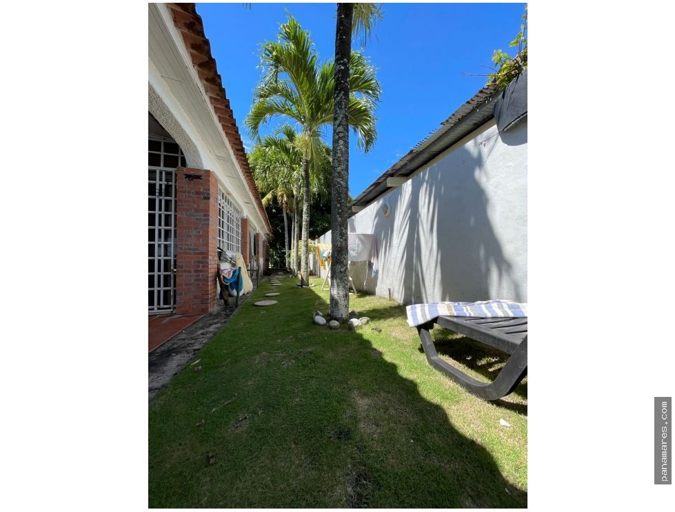 Hermosa Casa Frente Al Mar En Farallon — Casa de Playa en Venta