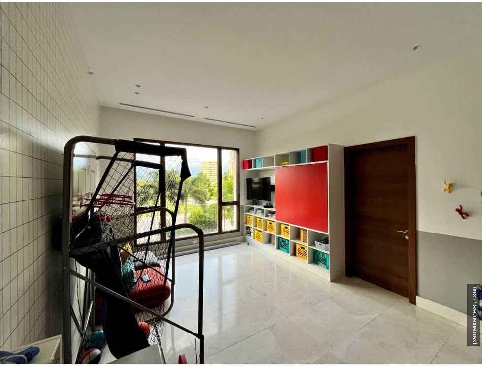 PH La Loma - Lake View En Santa Maria — Penthouse en Venta
