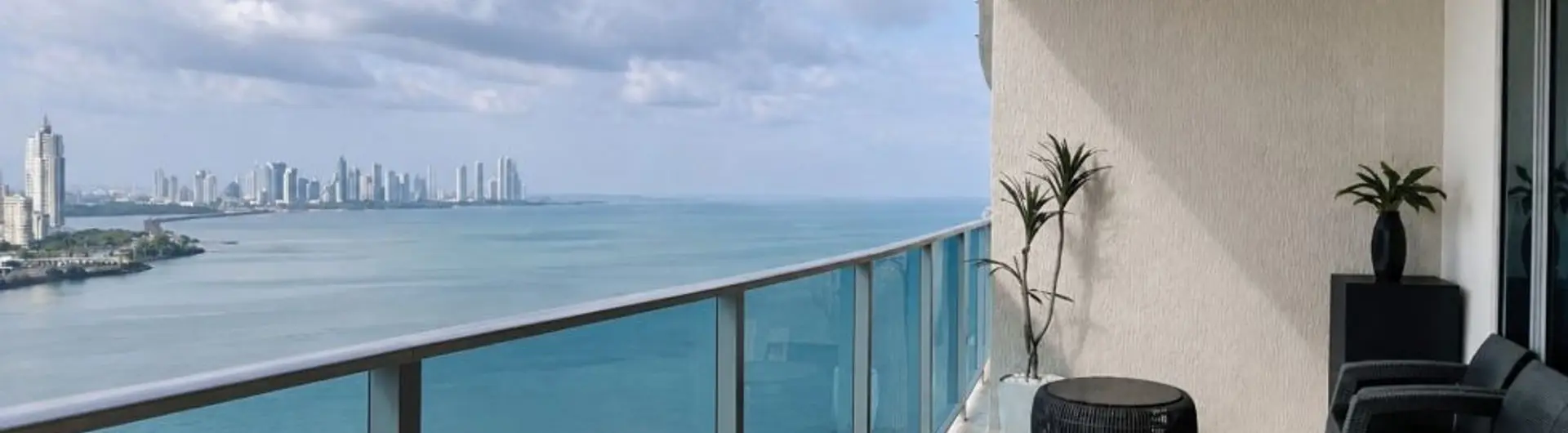 PH Grand Tower - Amoblado - Modelo J - Punta Pacifica — Apartamento en Alquiler