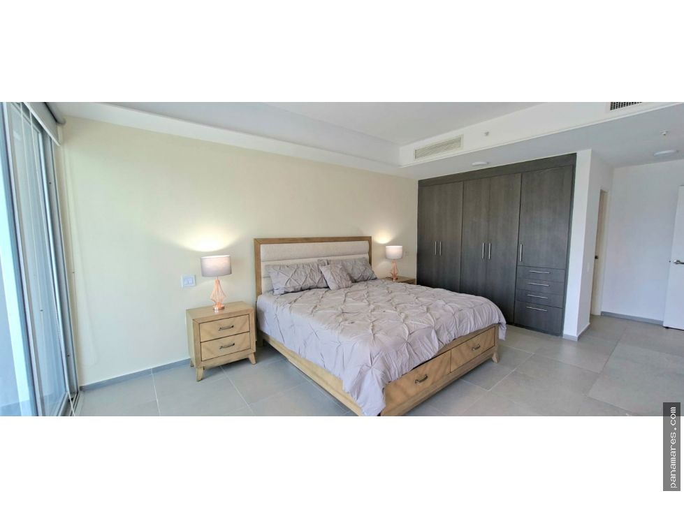 PH Yacht Club - Avenida Balboa - Amoblado — Penthouse en Alquiler