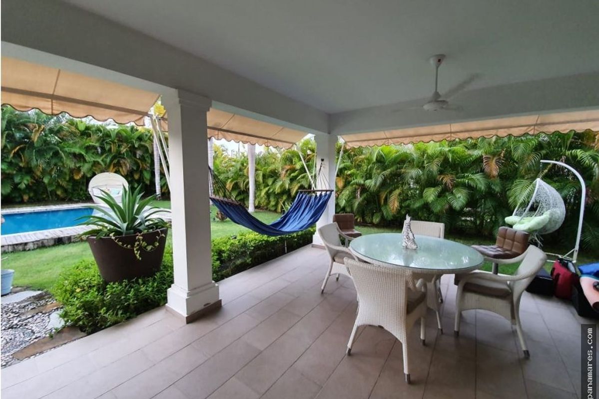 Villa En Bijao Beach Club And Residences — Casa de Playa en Venta