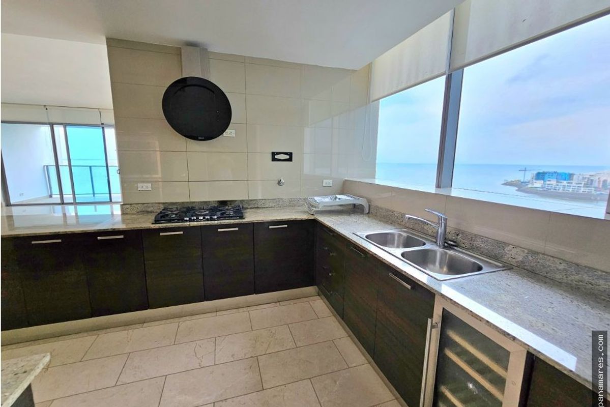 Modelo A En Grand Tower - Punta Pacifica — Apartamento en Venta