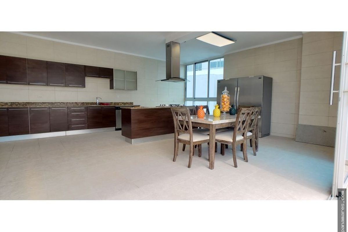 Remate Penthouse En Punta Pacifica - 2 Pisos Completos Frente Al Mar — Penthouse en Venta