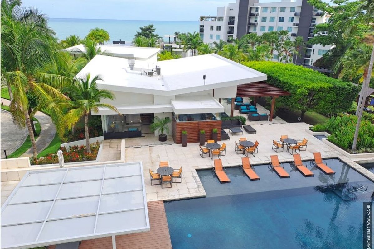 Rio Mar - San Carlos (playas) — Apartamento en Venta
